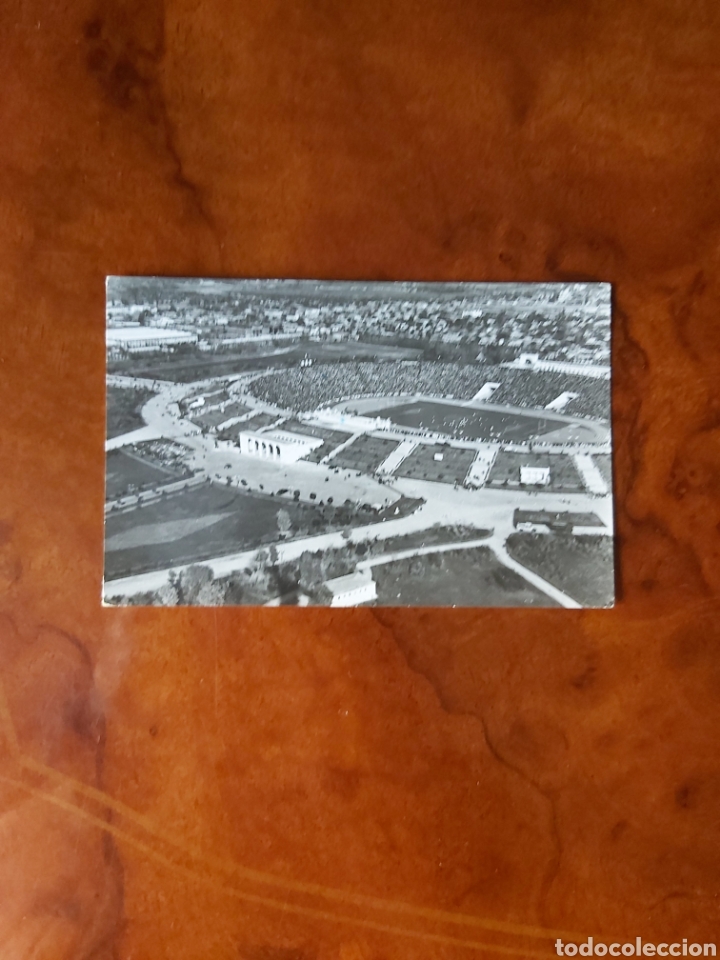 Colecionismo desportivo: Postales en blanco y negro Estadio de f&uacute;tbol Bucarest Ruman&iacute;a