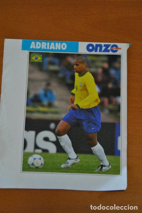 Colecionismo desportivo: Ficha de la revista ONZE de Adriano con Brasil - goly