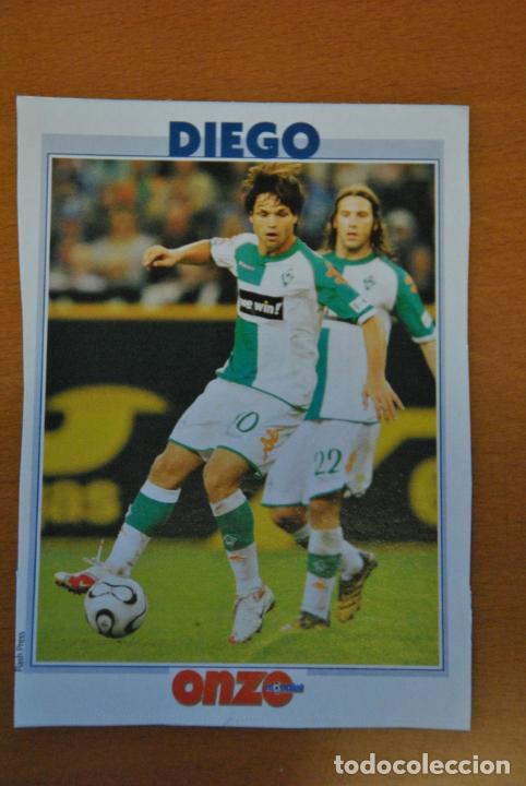 Coleccionismo deportivo: Ficha de la revista ONZE de Diego con Werder Bremen - goly