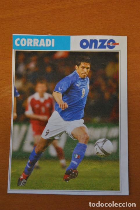 Coleccionismo deportivo: Ficha de la revista ONZE de Corradi con Italia - goly