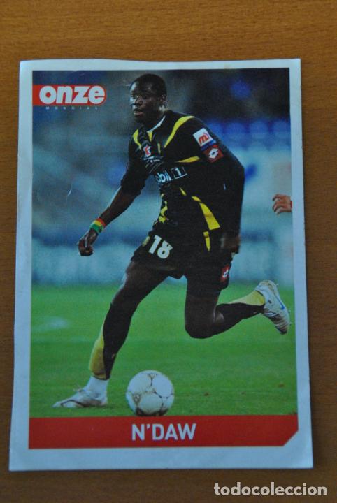 Coleccionismo deportivo: Ficha de la revista ONZE de N&acute;daw con Sochaux - goly