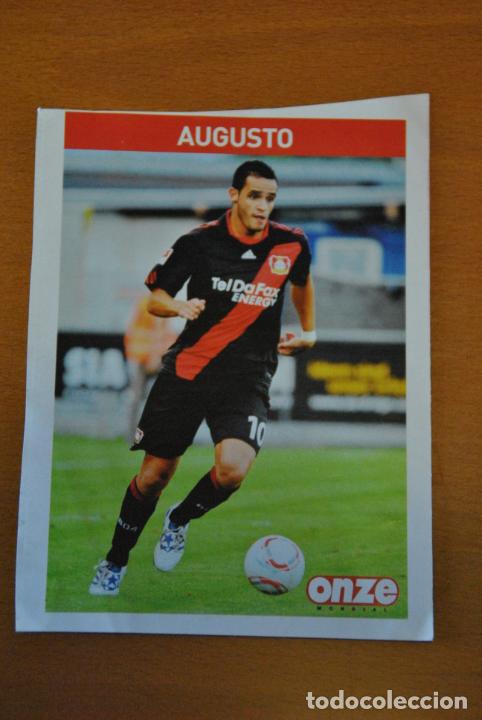 Colecionismo desportivo: Ficha de la revista ONZE de Augusto con Bayern Leverkusen - goly