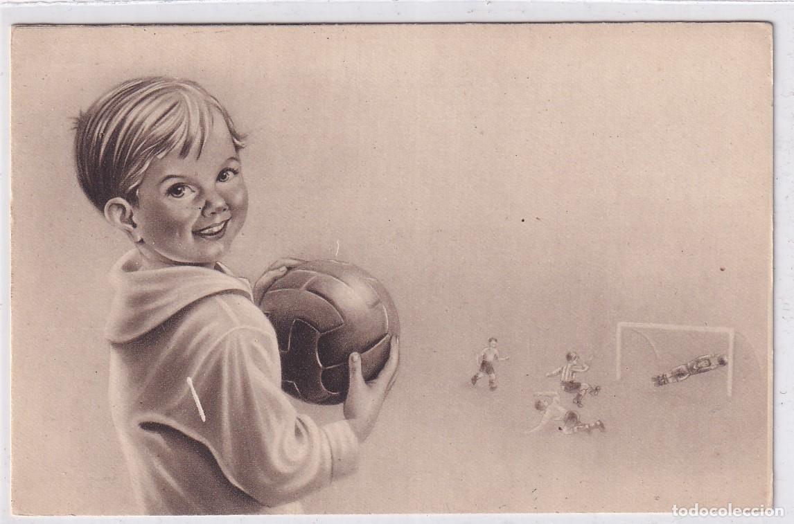 Coleccionismo deportivo: POSTAL NI&Ntilde;O Y BALON 1910S EDICIONES LUKER. SIN CIRCULAR - Foto 1