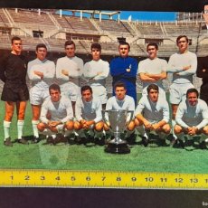 Coleccionismo deportivo: FÚTBOL - REAL MADRID - PLANTILLA CAMPEÓN LIGA 1966 1967 - TARJETA POSTAL SIN CIRCULAR