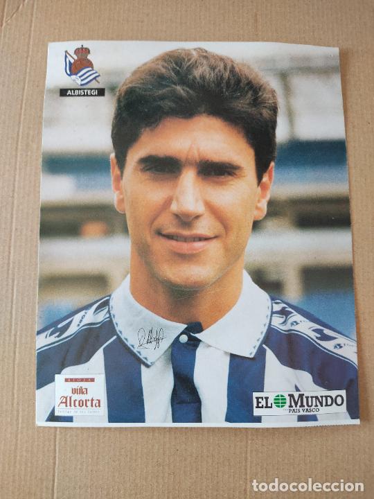 Sports collectibles: ALBISTEGI POSTAL REAL SOCIEDAD COLECCI&Oacute;N EL MUNDO PAIS VASCO 94-95 LIGA FUTBOL 1994-1995