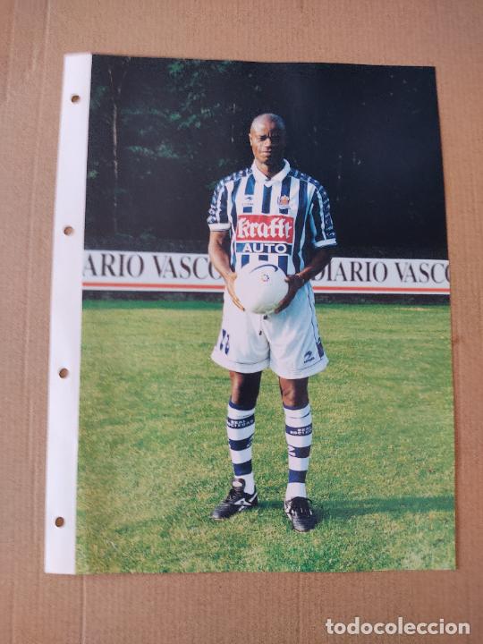 Collezionismo sportivo: MUTIU ADEPOJU POSTAL REAL SOCIEDAD COLECCI&Oacute;N EL DIARIO VASCO TEMPORADA 1998-1999 LIGA FUTBOL 98-99