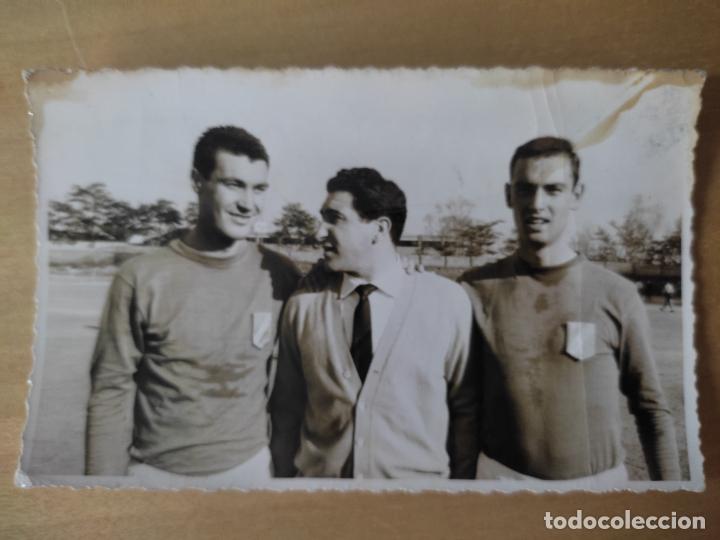 Coleccionismo deportivo: FERROVIARIA A D 1963 JUGADORES FOTO ORIGINAL TAMA&Ntilde;O POSTAL SELLO DORSO REPORTAJES DORSO POSTALALONSO