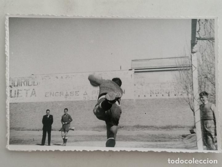 Collectionnisme sportif: FOTOGRAFIA POSTAL, PARADA DEL PORTERO, MEDIDAS 13 X 8,5 CM