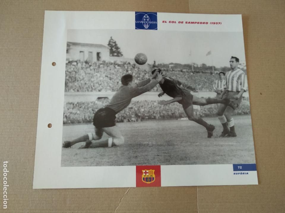 Colecionismo desportivo: 72 EL GOL DE SAMPEDRO 1957 ESPANYOL L&Aacute;MINA TIPO POSTAL EL GRAN &Aacute;LBUM DEL BAR&Ccedil;A LA VANGUARDIA