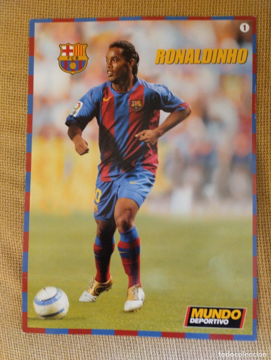 Coleccionismo deportivo: Foto mini poster Ronaldinho - Foto 1