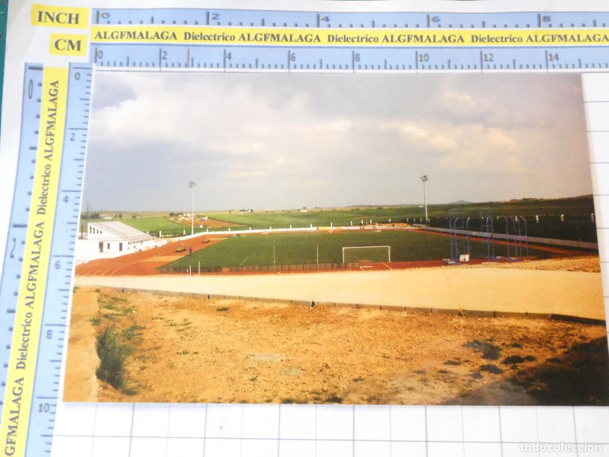 Coleccionismo deportivo: POSTAL ESTADIO CAMPO DE F&Uacute;TBOL. OLIVENZA BADAJOZ CIUDAD DEPORTIVA. 2240