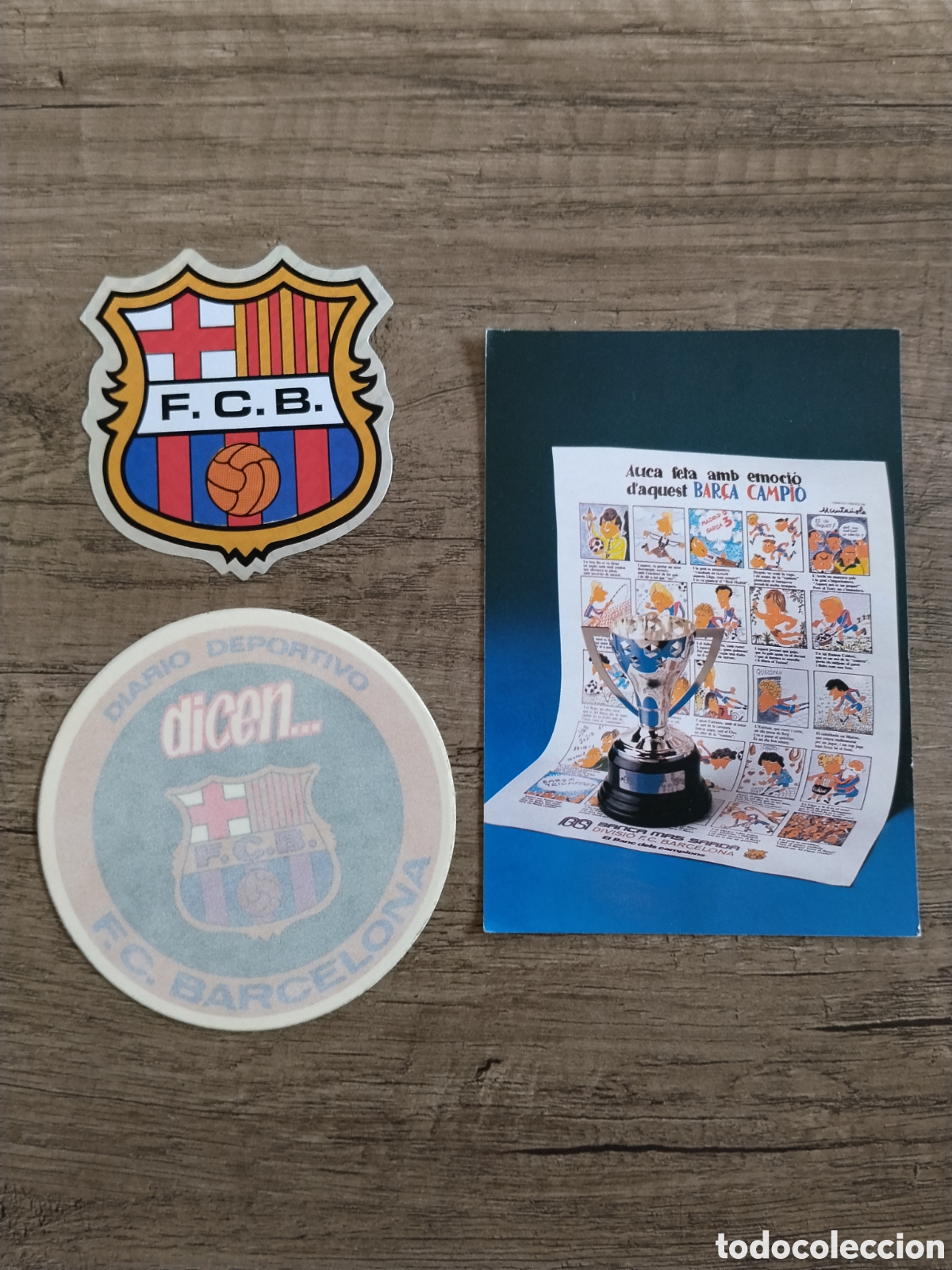 Coleccionismo deportivo: Lote de pegatinas y postal FC barcelona.futbol.bar&ccedil;a.camp nou. Les corts.culers.