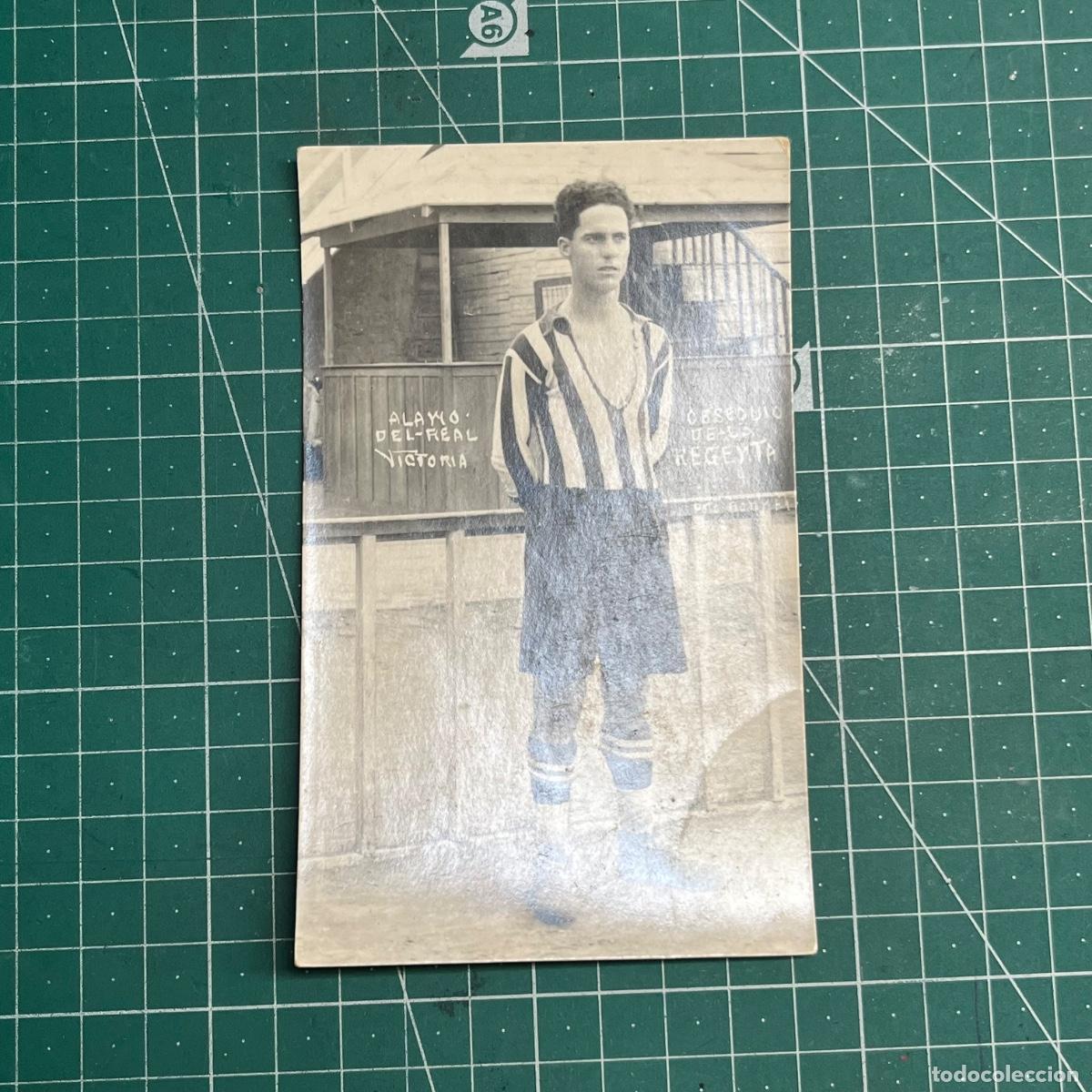 Coleccionismo deportivo: Postal de Alamo jugador del Real Victoria, editado por La Regenta