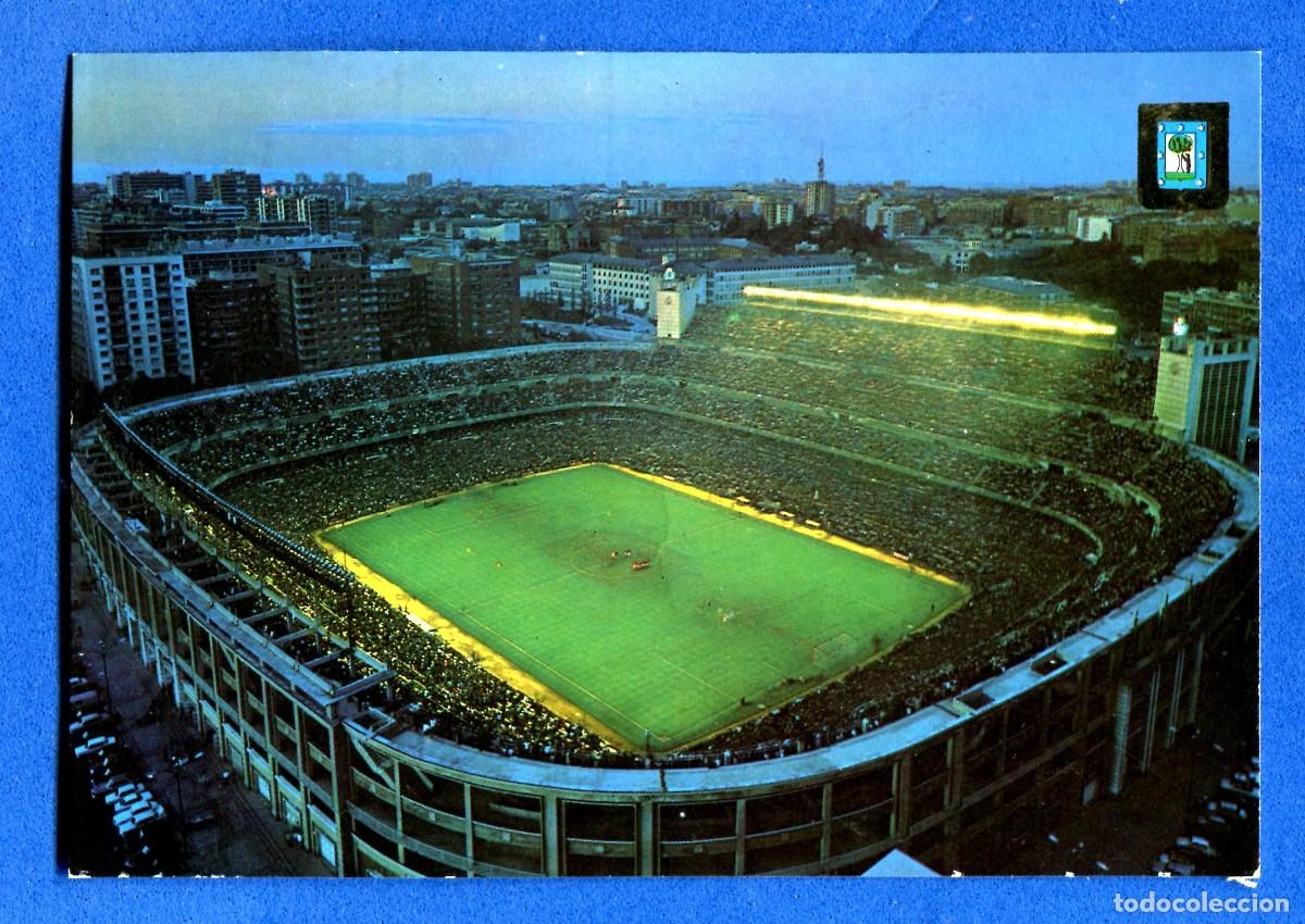 Coleccionismo deportivo: POSTAL SIN CIRCULAR MADRID ESTADIO SANTIAGO BERNABEU EDITA ESCUDO DE ORO