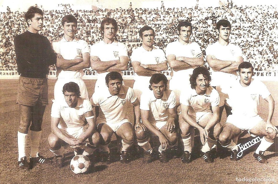 Coleccionismo deportivo: POSTAL FOTOGR&Aacute;FICA SEVILLA CF 1973/74