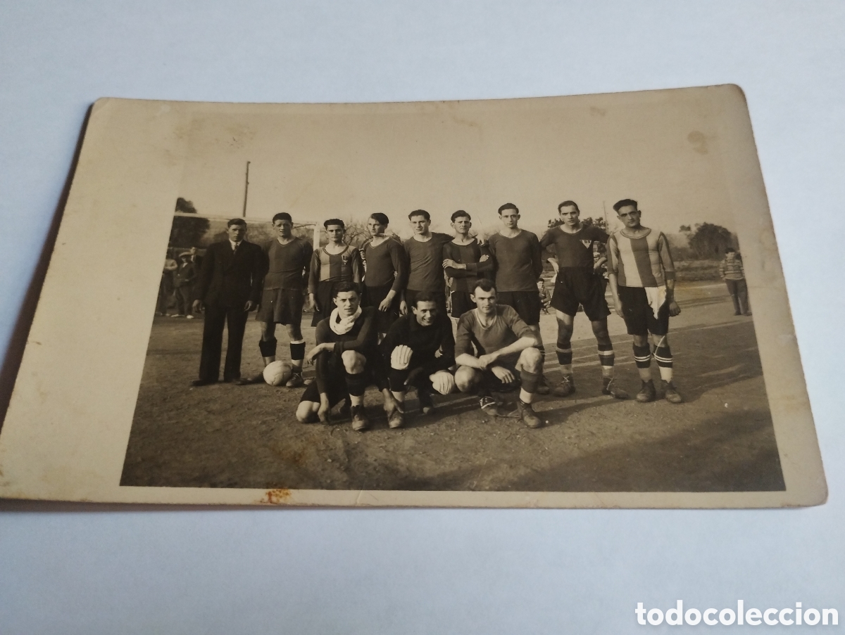 Coleccionismo deportivo: Postal fotografica de un equipo de futbol