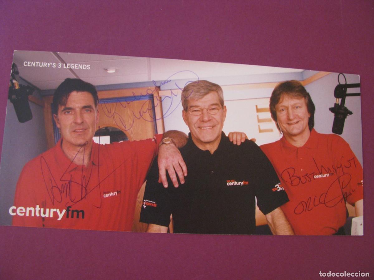 Coleccionismo deportivo: TARJETA FIRMADA POR EX FUTBOLISTAS BERNIE SLAVEN, MALCOLM MACDONALD, ERIC GATES. CENTURY'S 3 LEGENDS