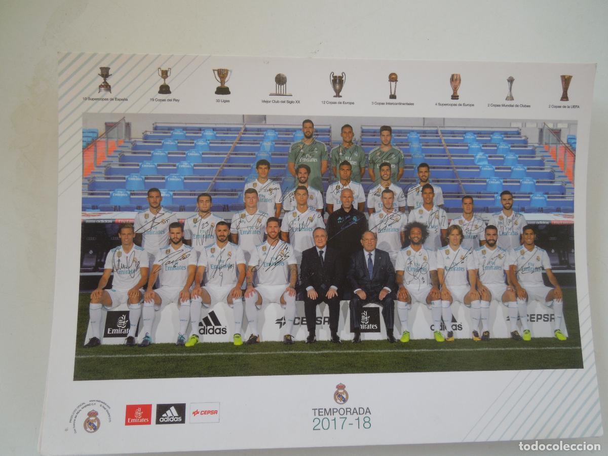 Coleccionismo deportivo: REAL MADRID - POSTAL TEMPORADA 2017-2018 - FIRMADA POR TODA LA PLANTILLA - PRODUCTO OFICIAL.