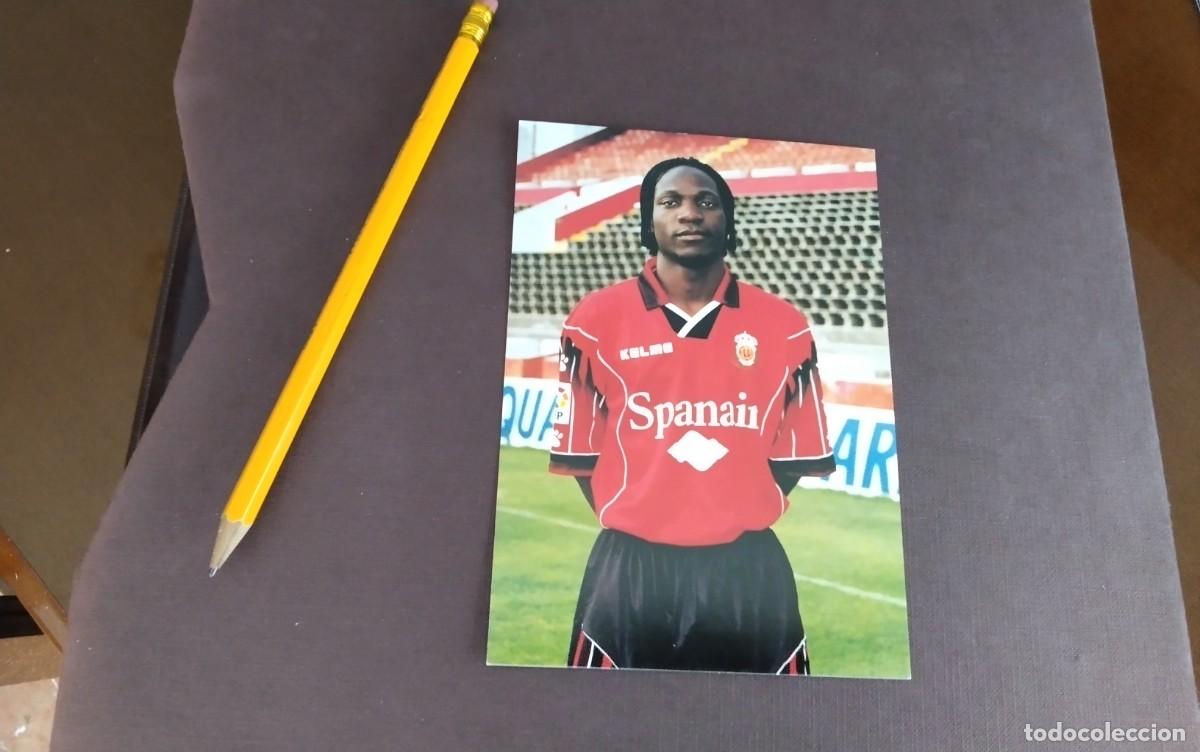 Coleccionismo deportivo: R.C.D. MALLORCA FOTO- POSTAL DEL JUGADOR BISAU-ETARNE TEMP 1997