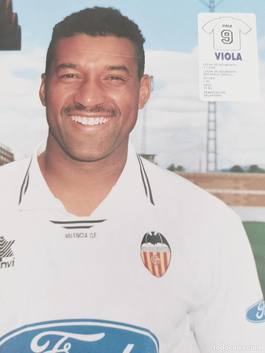 Coleccionismo deportivo: Poster N&deg; 9. VIOLA. Valencia C.F - Foto 2