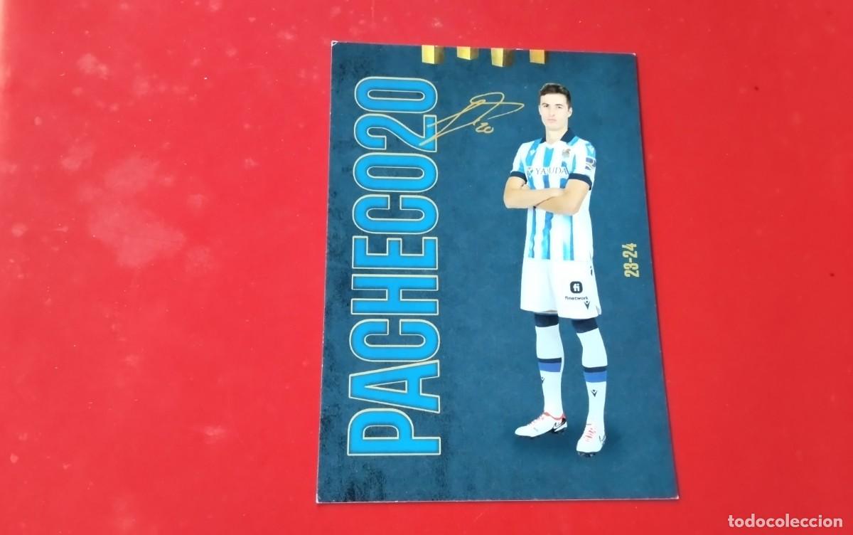 Coleccionismo deportivo: REAL SOCIEDAD , TARJETA FICHA DEL JUGADOR JUGADOR PACHECO N&ordm; 20 , CON FIRMA IMPRESA MEDIDAS 14X10