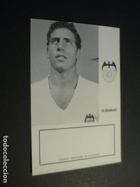 Coleccionismo deportivo: CLARAMUNT JUGADOR VALENCIA CLUB DE FUTBOL TARJETA CON BIOGRAFIA PARA AUTOGRAFO