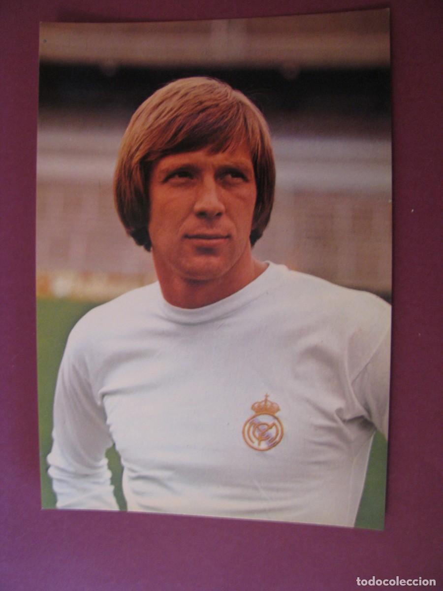 Coleccionismo deportivo: POSTAL DE REAL MADRID. BERGAS. HENNING JENSEN