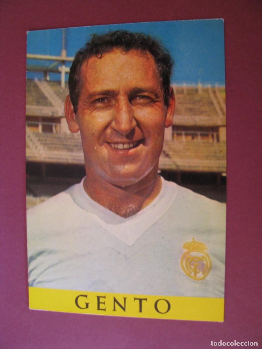 Coleccionismo deportivo: POSTAL DE REAL MADRID. BERGAS. GENTO. ESCRITA 1974