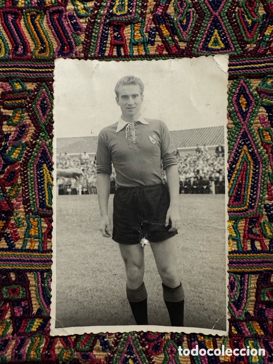 Coleccionismo deportivo: Foto antigua futbolista Val&egrave;ncia Terrasa Antoni Vallverd&uacute; a&ntilde;os 50