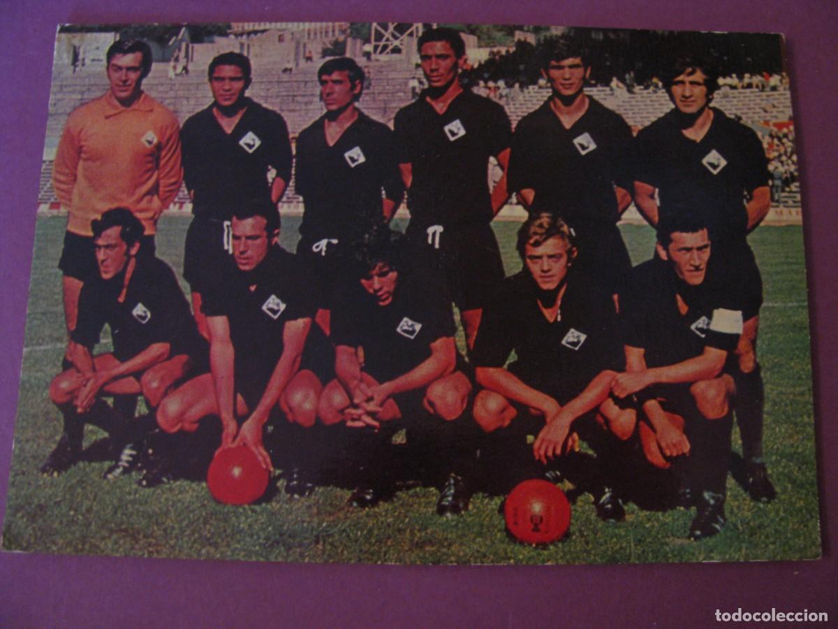 Coleccionismo deportivo: POSTAL DEL EQUIPO DE FUTBOL ASSOCIA&Ccedil;AO ACAD&Eacute;MICA DE COIMBRA, PORTUGAL. A&Ntilde;OS 60 O 70