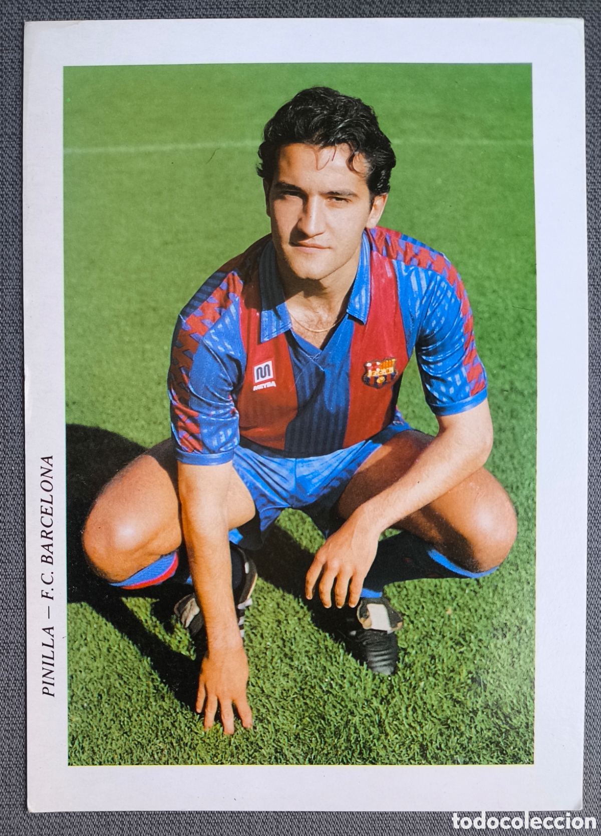 Coleccionismo deportivo: BAR&Ccedil;A F&Uacute;TBOL POSTAL MEYBA POSTCARD F.C. BARCELONA PINILLA