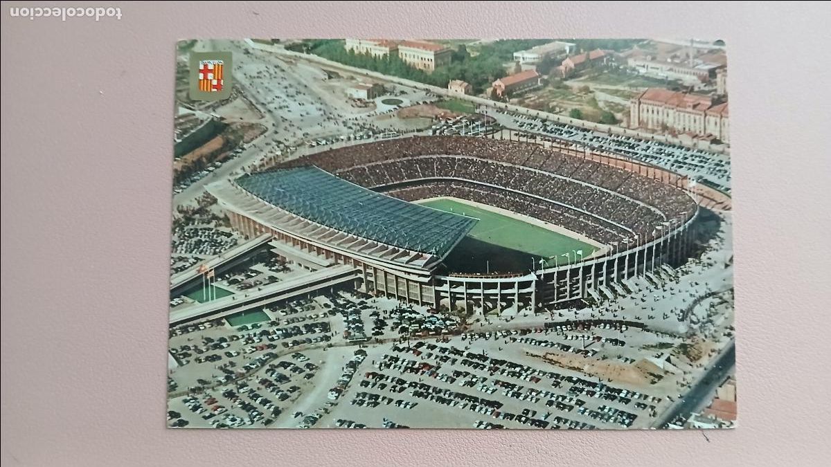 Sports collectibles: POSTAL ESTADIO FC BARCELONA CAMP NOU SPOTIFY BAR&Ccedil;A STADIUM ESTADI ESCUDO DE ORO N&ordm; 85 CIRCULADA