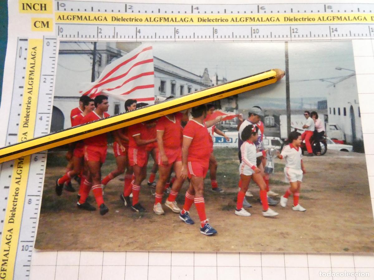 Coleccionismo deportivo: FOTO FOTOGRAF&Iacute;A F&Uacute;TBOL MODESTO SEVILLANO? PRESUMIBLEMENTE SEVILLA. 1236