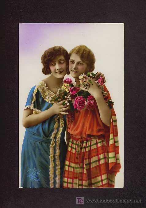 Postcards: Postal ROMANTICA: Pareja de mujeres (Ed.Leo 749)