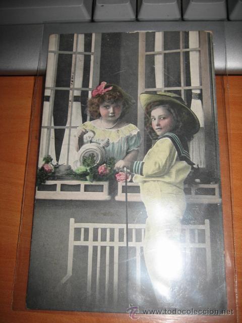 Postales: DOS NI&Ntilde;AS - Foto 1