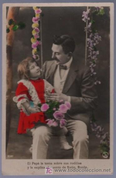Cartoline: TARJETA POSTAL ANTIGUA DE MUJERES CON FAMILIA.