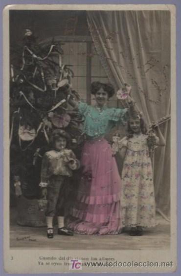 Postais: TARJETA POSTAL ANTIGUA DE MUJERES CON FAMILIA.