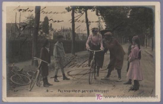 Postais: TARJETA POSTAL ANTIGUA DE MUJERES CON FAMILIA. REVERSO NO DIVIDIDO.