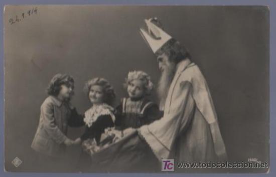 Postais: TARJETA POSTAL ANTIGUA DE MUJERES CON FAMILIA.
