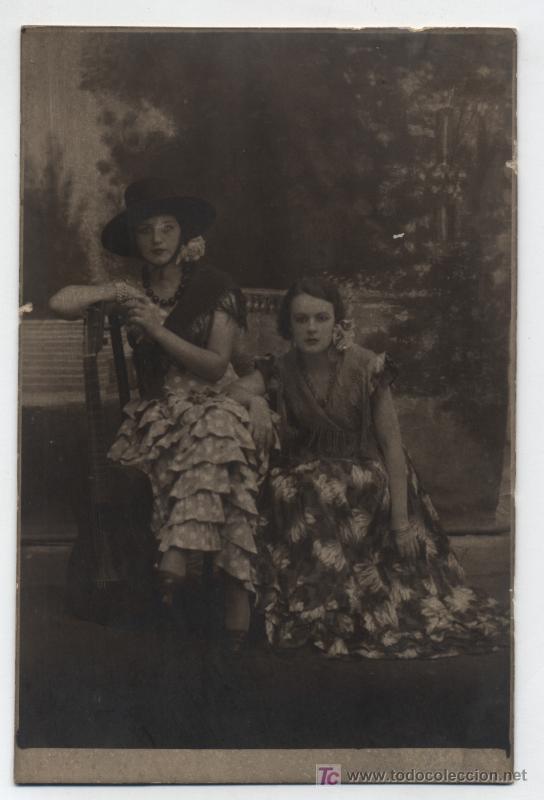 Postales: Dos sevillanas. - Foto 1