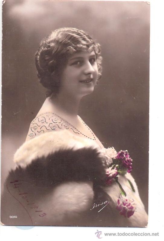 Postais: TARJETA POSTAL ANTIGUA DE MUJER. N&ordm;863. IRISA.