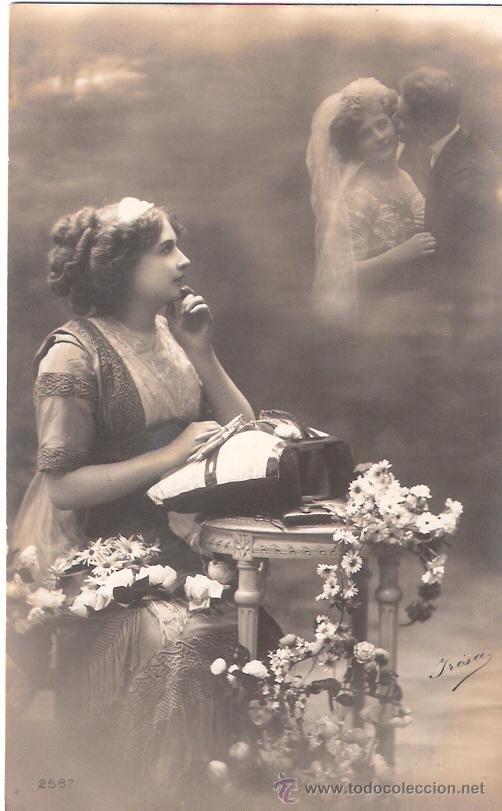 Postais: TARJETA POSTAL ANTIGUA DE GALANTES Y MUJERES. N&ordm; 2587. IRISA.