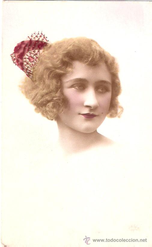 Cartoline: TARJETA POSTAL ANTIGUA DE MUJER.