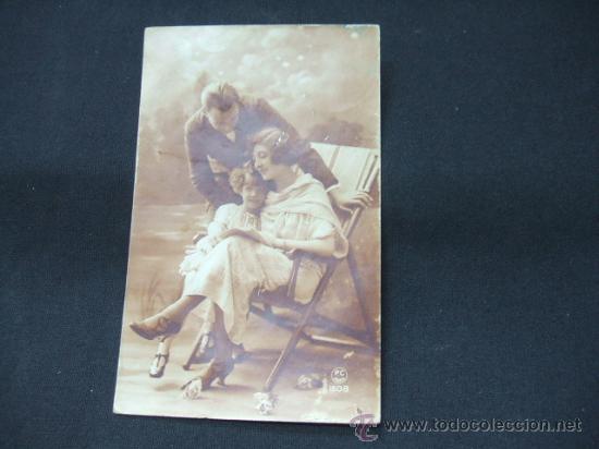 Postales: POSTAL - PAREJA CON NI&Ntilde;A - - Foto 1