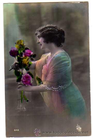 Postais: Antigua postal Mujer coloreada. Circulada.