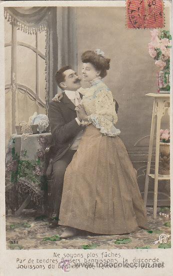 Cartoline: No estemos enfadados, el amor nos pondr&aacute; de acuerdo, circulada en 1907