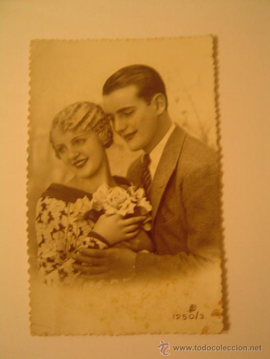 Postais: Postal Pareja enamorada