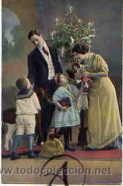 Postais: Familia feliz en navidades.