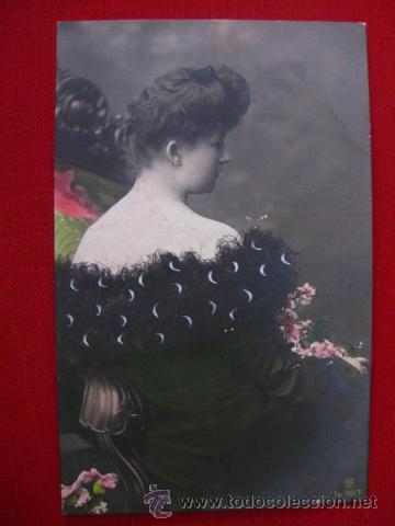 Postales: BONITA POSTAL MUJER CON BONITO PEINADO Y TOCADO DE LA EPOCA.1906