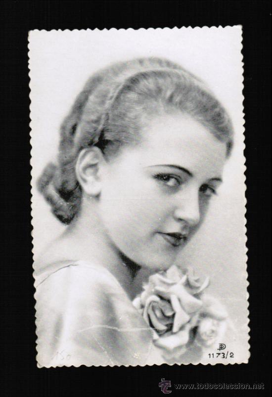 Postales: RETRATO DE MUJER CON ROSA - Foto 1